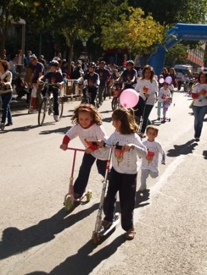  Carrera y marcha solidaria contra el cáncer 2008